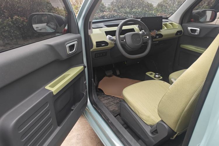 Used Geely Galaxy Panda 2024 Panda Mini 200km Endurance Bear