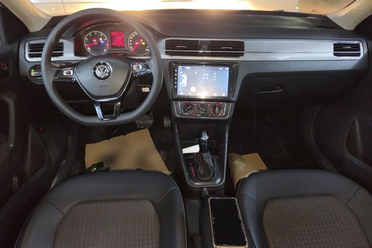 Used Volkswagen Santana 2018 1.5L Automatic Comfort Edition
