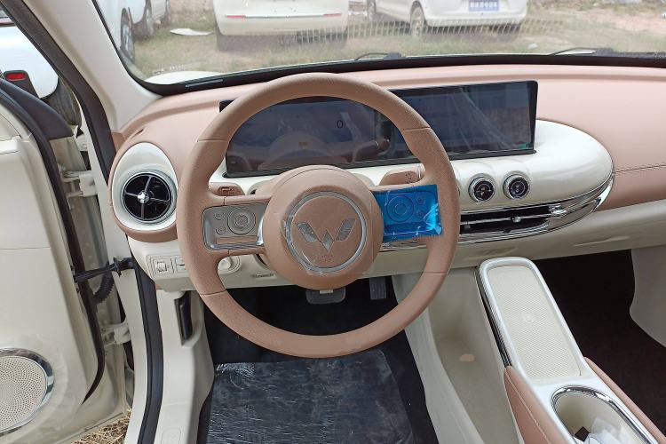 Used Wuling Bingo 2025 333 km Lingxi Connected Version
