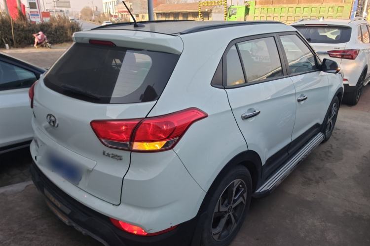 Used Hyundai ix25 2017 1.6L Automatic Smart Version
