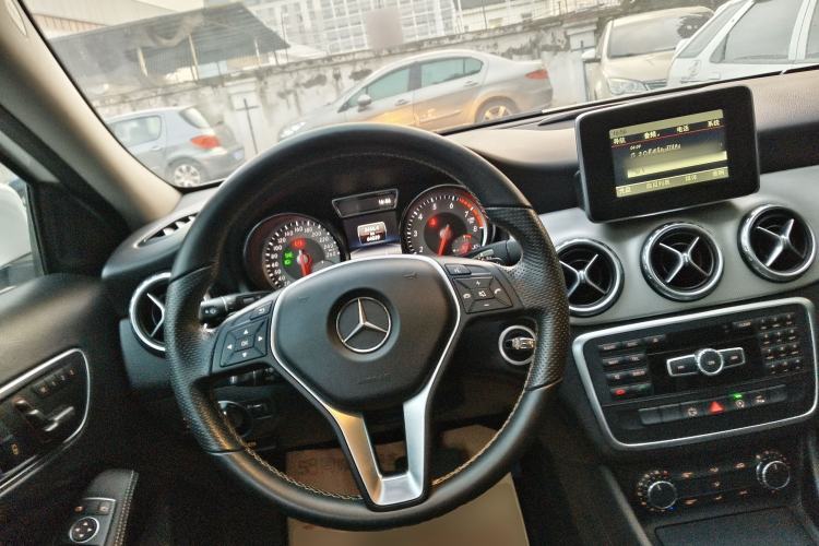 Used Mercedes-Benz GLA 2015 GLA 200 Sport Edition
