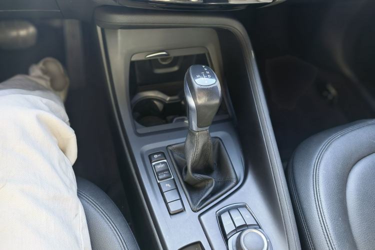 Used BMW X1 2016 sDrive18Li Premium Edition
