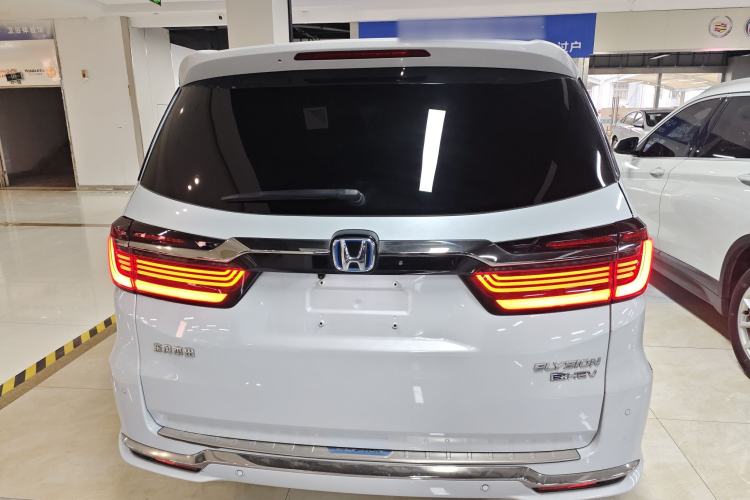 Used Honda Elysion 2024 2.0L eHEV Luxury Edition
