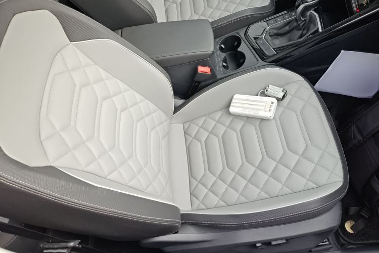 Used Volkswagen Tayron 2024 300TSI Two-Wheel-Drive Luxury Plus Advanced Version