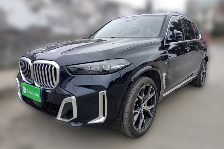 Used BMW X5 2023 xDrive 30Li Luxury M Sport Package