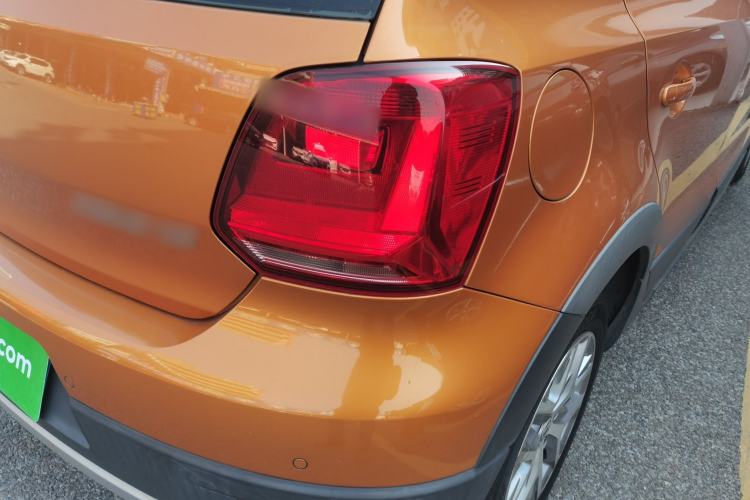 Used Volkswagen Polo 2014 1.6L Cross Polo Automatic
