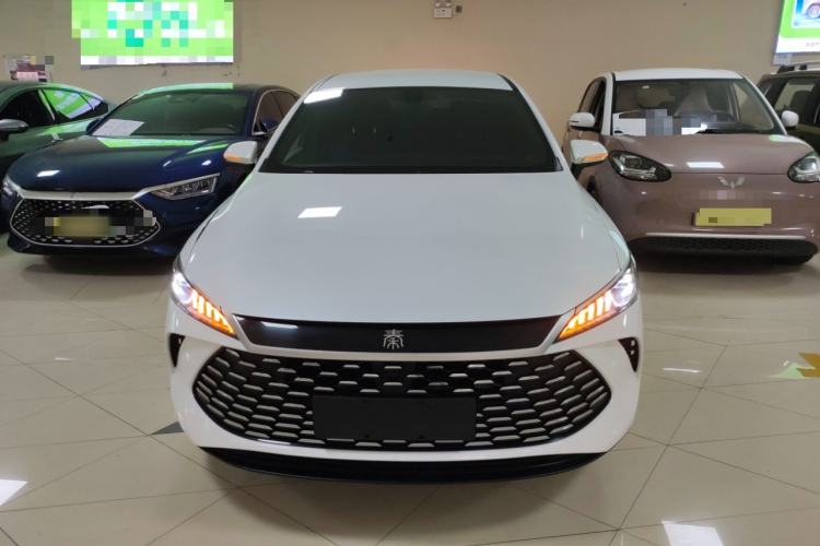 Used BYD Qin PLUS 2025 DM-i Smart Drive 55KM Leading Model
