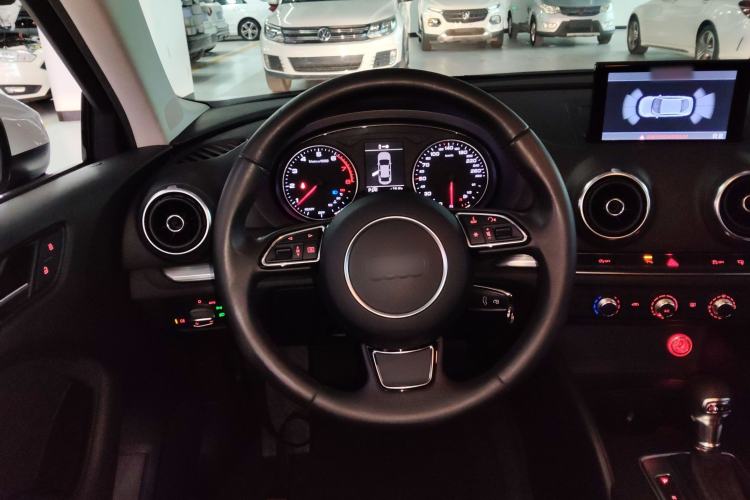 Used Audi A3 2016 Limousine 35 TFSI Prestige Edition
