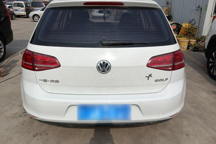 Used Volkswagen Golf 2014 1.6L Manual Fashion Edition