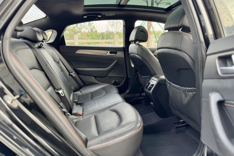 Used Hyundai Sonata 2015 1.6T GLX Advanced Model
