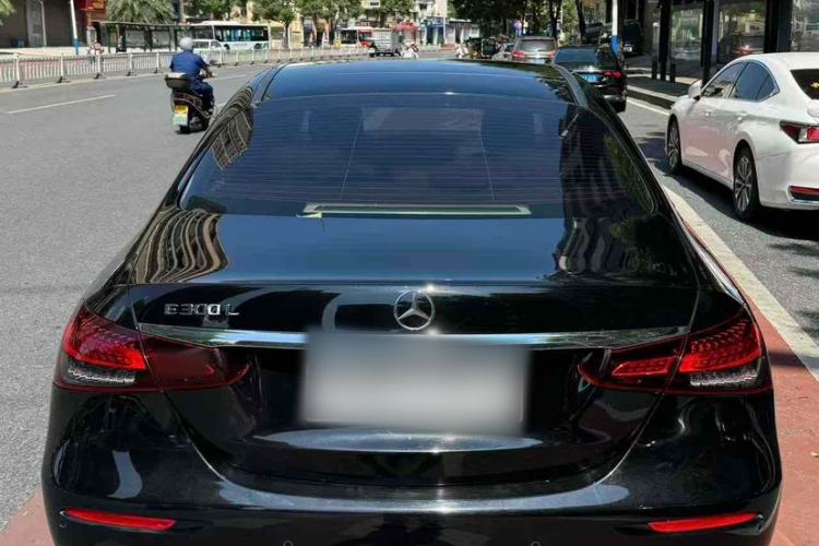 Used Mercedes-Benz E-Class 2023 E 260 L