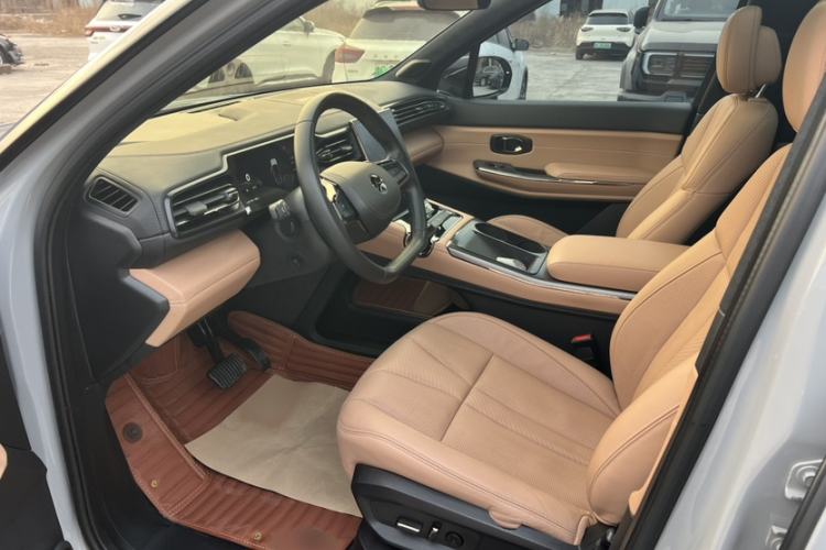 Used Nio ES8 2020 415 km Range 6-Seater Version