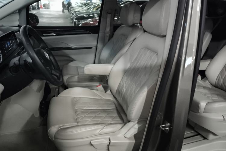 Used Buick GL8 2020 ES Land Cruiser 653T Comfort Edition