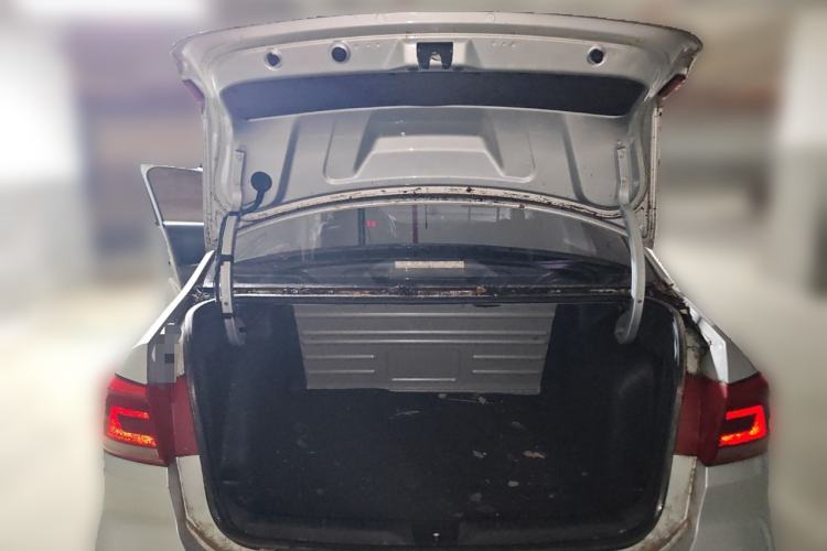 Used Volkswagen Santana 2013 1.4L Manual Fashion Edition