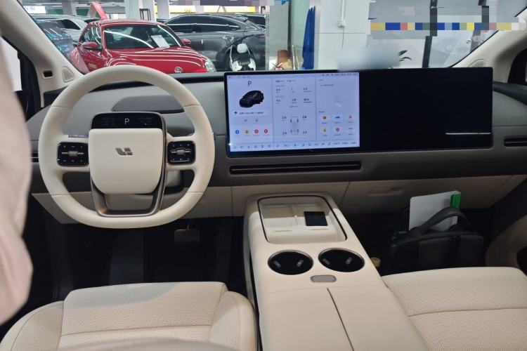 Used Li Auto Li Auto i8 2025 Standard Edition
