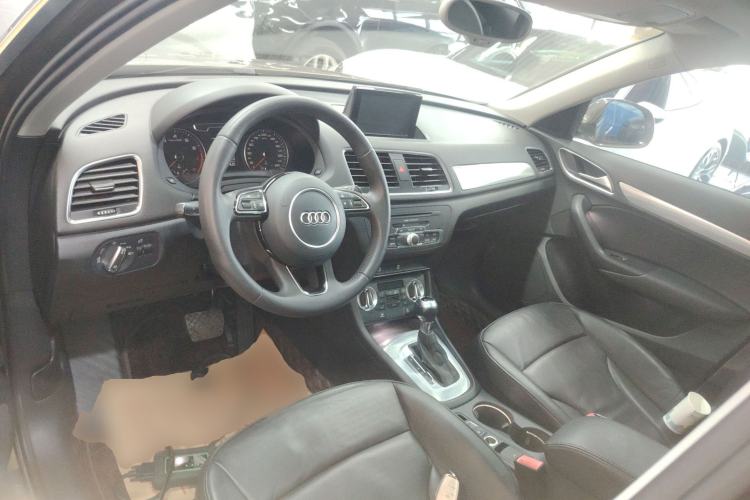 Used Audi Q3 2015 30 TFSI Comfort Model
