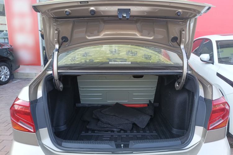 Used Volkswagen Jetta 2019 Dream Edition 1.5L Automatic Fashionable Version