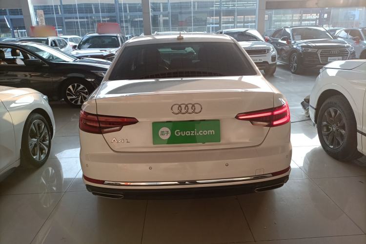 Used Audi A4L 2019 40 TFSI Ambition China VI
