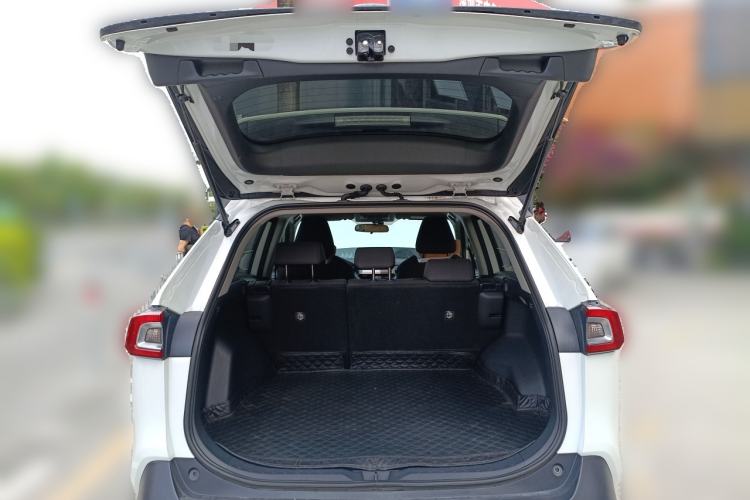 Used Toyota Wildlander 2022 Updated Version 2.0L CVT Two-Wheel Drive Leading Edition