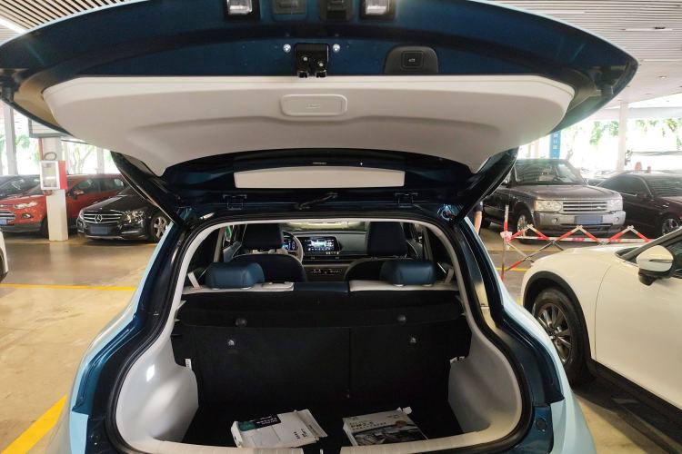 Used ORA Good Cat 2022 400km Standard Range Premium Version Lithium-Ion Battery
