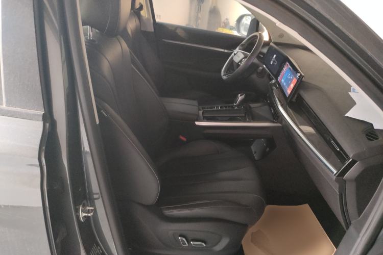 Used Roewe RX5 MAX 2022 1.5T Automatic Zhiwei Prestige Edition
