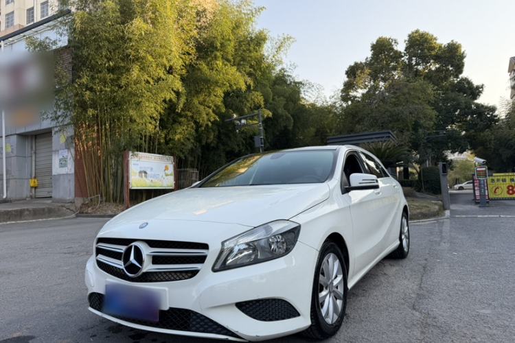 Used Mercedes-Benz A-Class 2015 A 180 Standard Model
