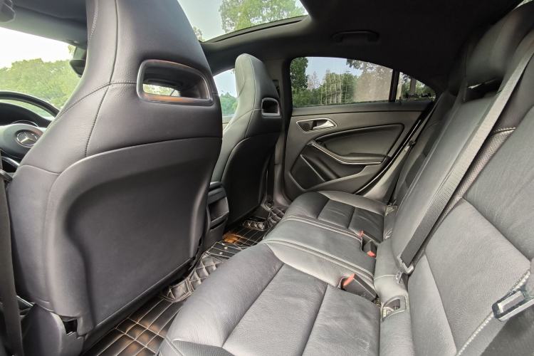 Used Mercedes-Benz CLA 2014 CLA 260 4MATIC
