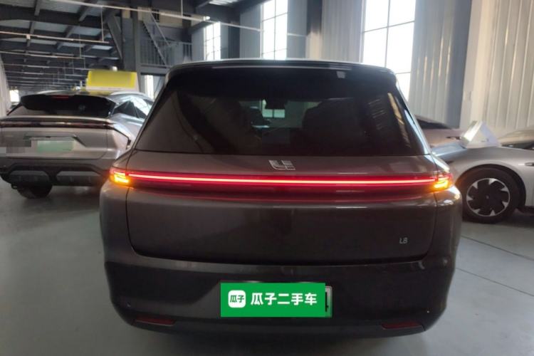 Used Li Auto L8 2023 Pro Model

