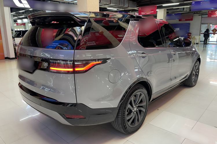 Used Land Rover Discovery 2021 360 PS R-Dynamic S
