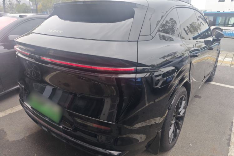 Used Zeekr 7X 2025 75 kWh Rear-Wheel Drive Intelligent Driving Version
