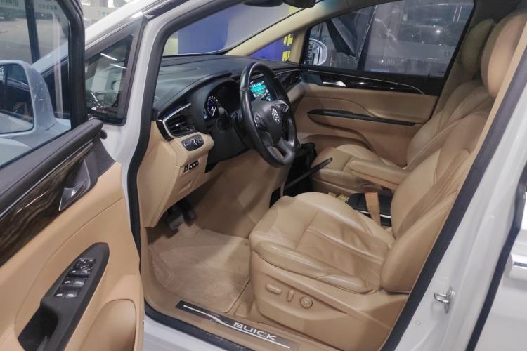 Used Buick GL8 2018 ES 28T Flagship Model China VI Standard
