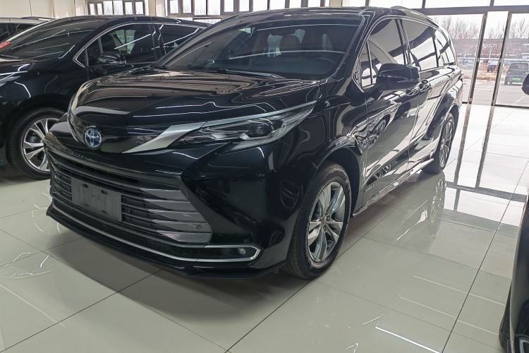 Used Toyota Sienna 2021 2.5L Hybrid Ultimate Edition
