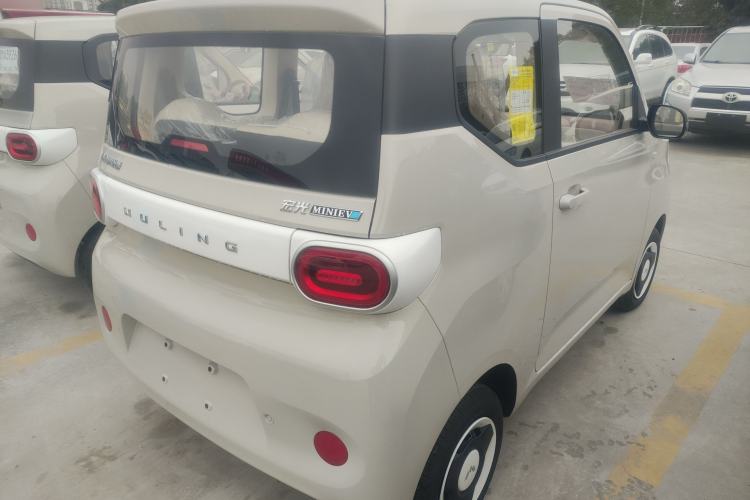 Used Wuling Hongguang MINIEV 2024 3rd Generation 215km Youth Edition