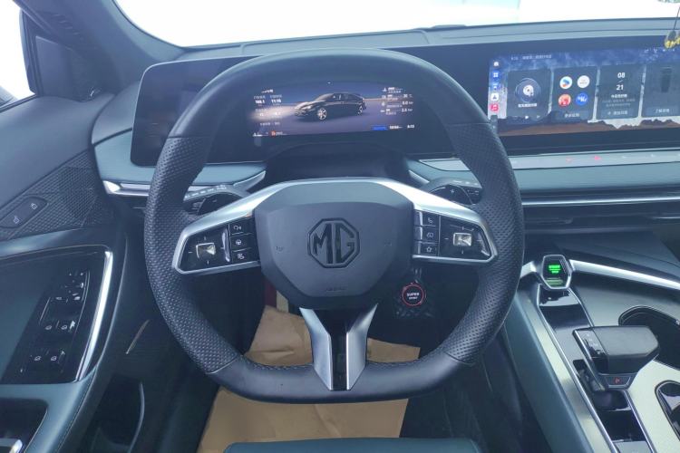 Used MG 7 2023 2.0T Automatic Hunter Luxury Edition
