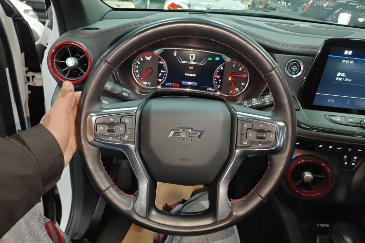 Used Chevrolet Blazer 2023 Light Hybrid 650T RS Twin-Clutch All-Wheel Drive Engine Version
