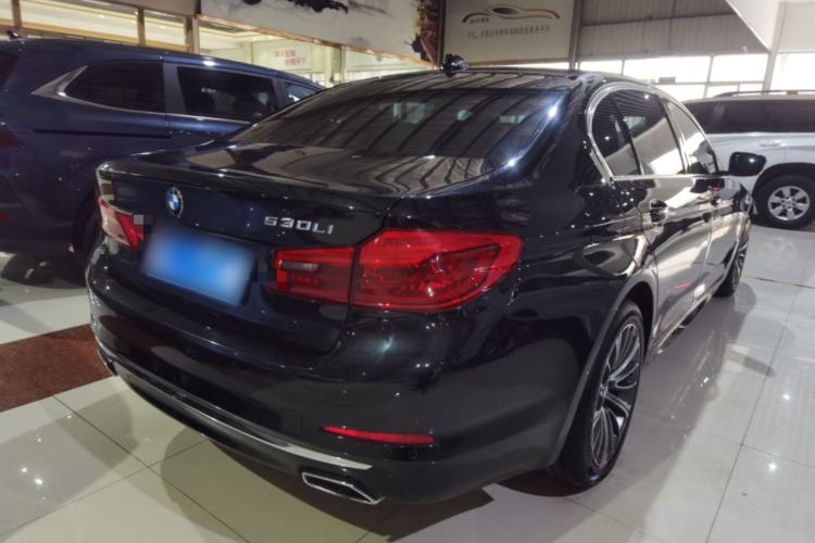 Used BMW 5 Series 2019 530Li Leading Model Luxury Package
