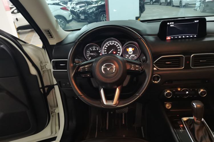 Used Mazda CX-5 2020 Revised Version 2.0L Automatic Two-Wheel Drive ZhiZun Trim
