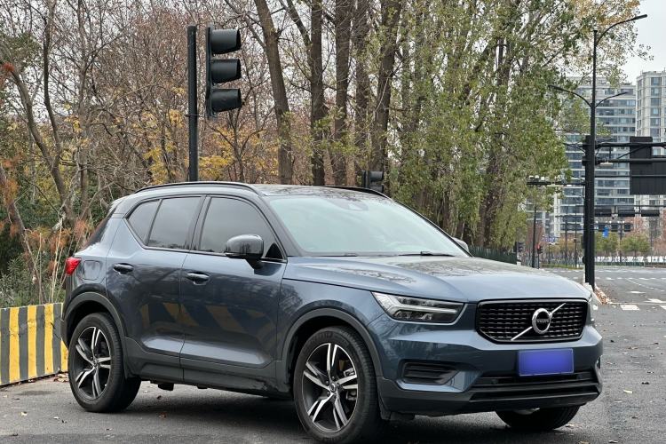 Used Volvo XC40 2022 T4 Four-Wheel Drive Smart & Dynamic Sport Edition