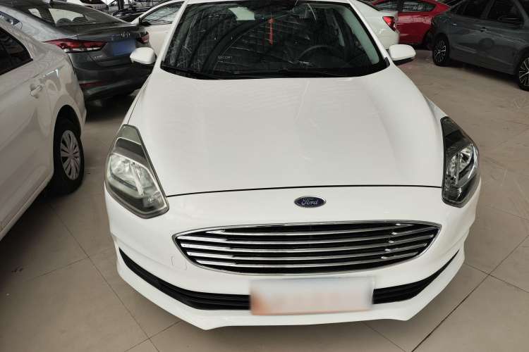 Used Ford Escort 2019 1.5L Manual ZhiXiang Version