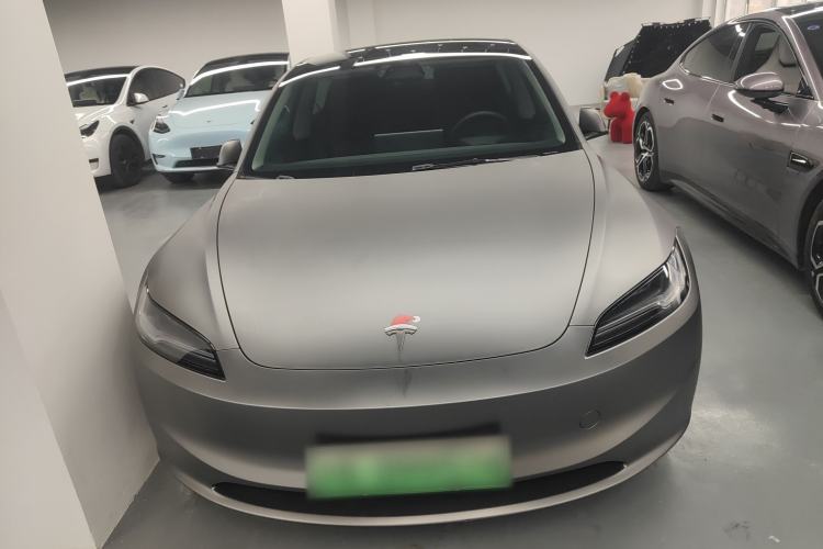 Used Tesla Model 3 2023 Rear-Wheel-Drive Version
