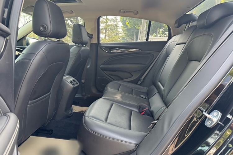 Used Buick Regal 2024 25T Deluxe Edition
