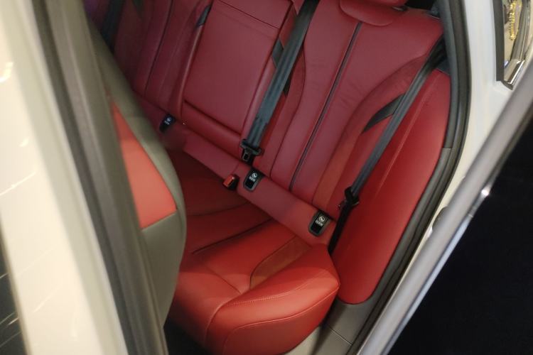 Used Hongqi H6 2023 2.0T ZhiShang Version
