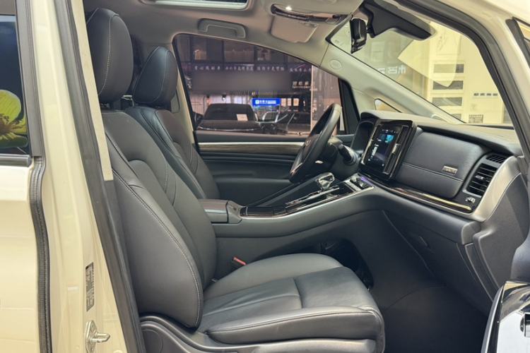 Used GAC Trumpchi M8 2021 Lingxiu Series 390T Deluxe Edition
