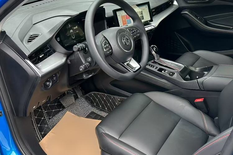 Used MG 5 2021 180 DVVT CVT Youthful Style Edition
