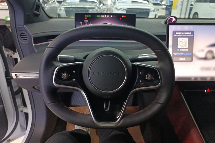 Used Hima Luxeed S7 2024 Max Rear-Drive Long-Range Intelligent Driving Version