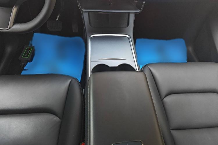 Used Tesla Model Y 2021 Long-Range All-Wheel-Drive Version
