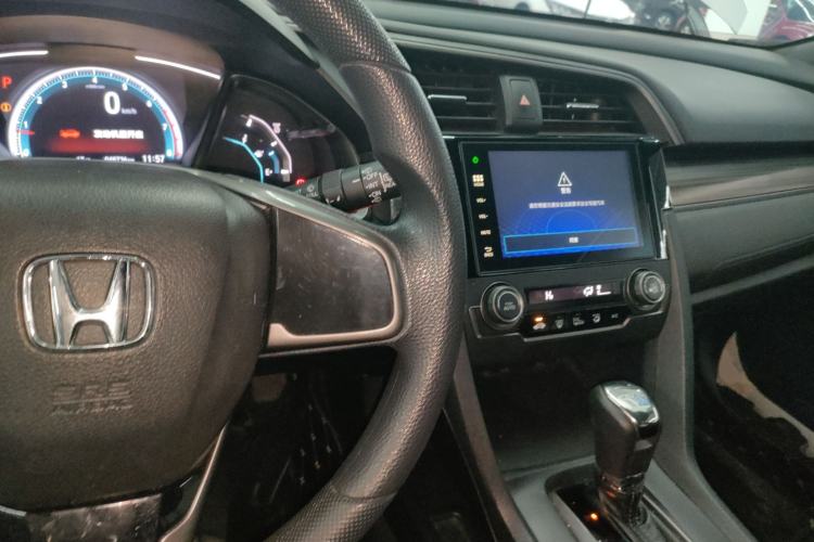 Used Honda Civic 2021 HATCHBACK 220TURBO CVT New Trendsetter