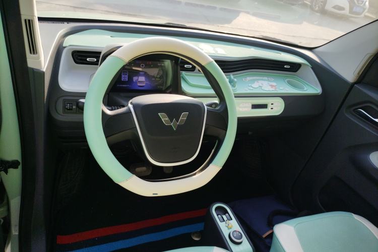 Used Wuling Hongguang MINIEV 2022 Macaron Premium Model – Lithium Iron Phosphate
