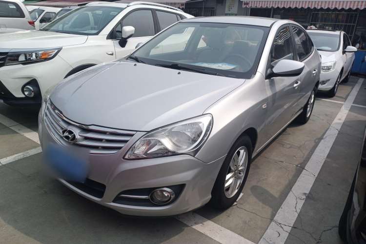 Used Hyundai Celesta 2011 1.6L Automatic Comfort Model
