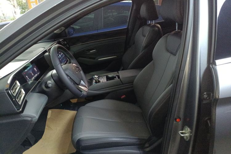 Used BYD Qin L 2024 DM-i 120KM Leading Model
